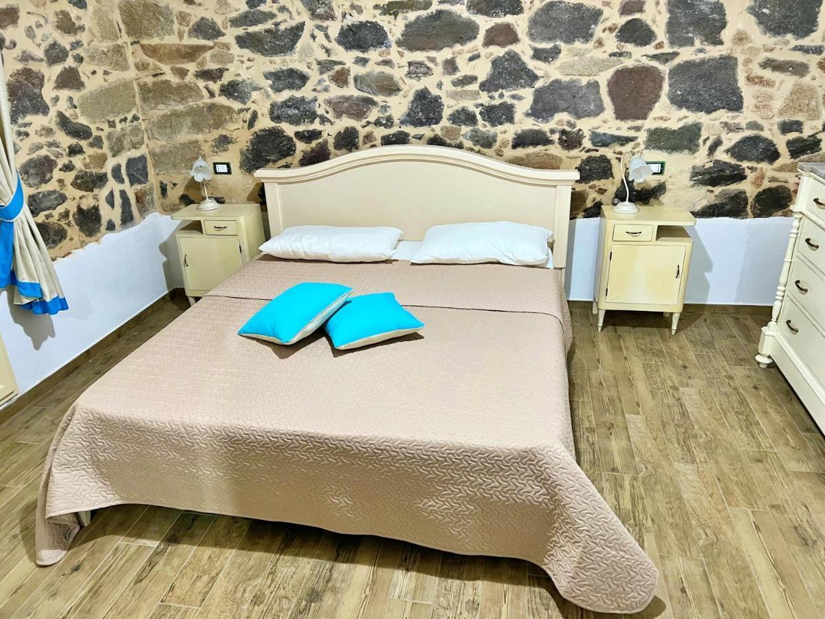 Sa Domo De Tzia Elene Apartment Irgoli Bagian luar foto