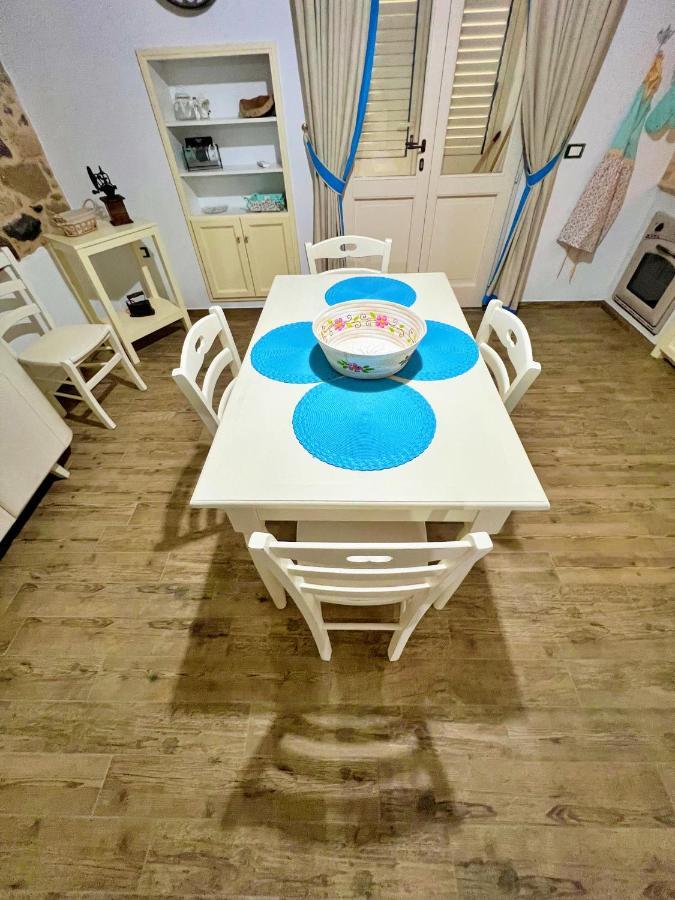 Sa Domo De Tzia Elene Apartment Irgoli Bagian luar foto