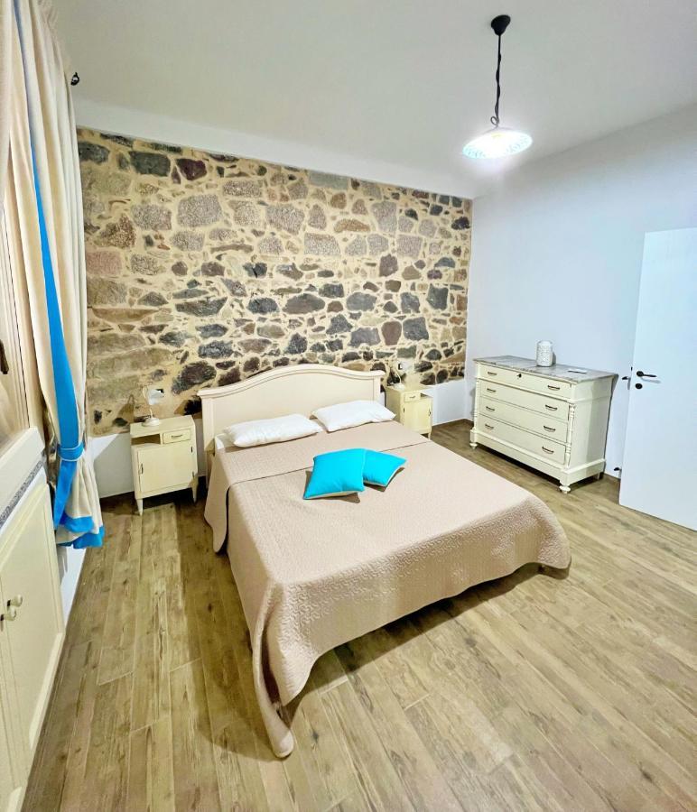 Sa Domo De Tzia Elene Apartment Irgoli Bagian luar foto